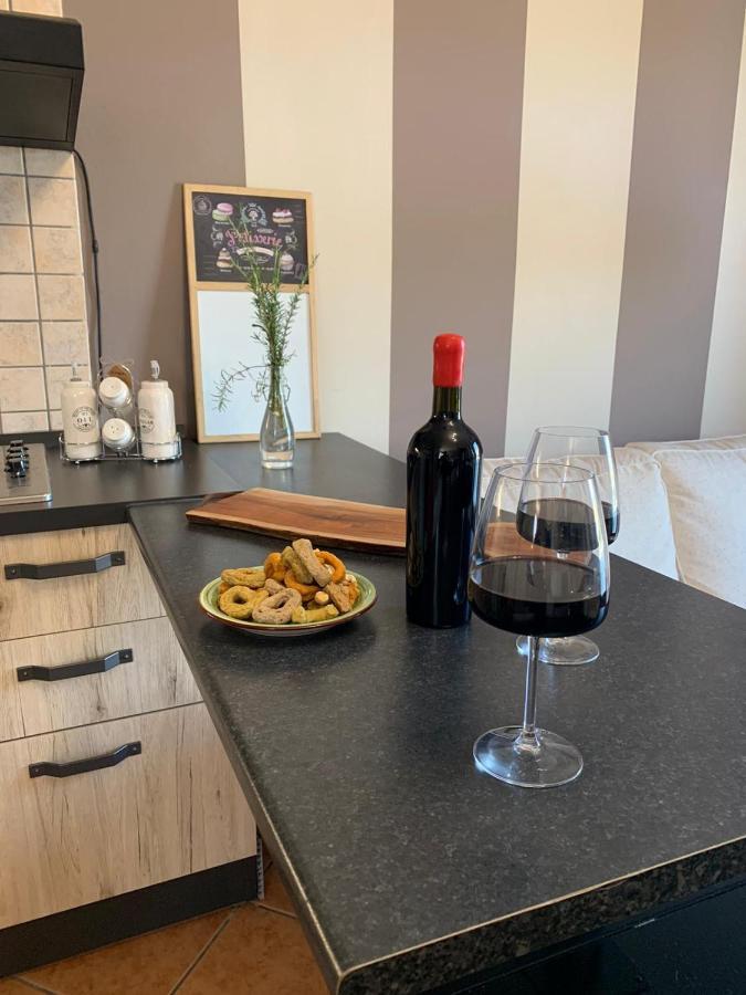 Maison Diletta Castelletto sopra Ticino Eksteriør bilde